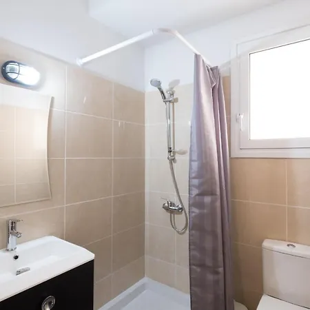 Apartment Spacious Studio Downtown *